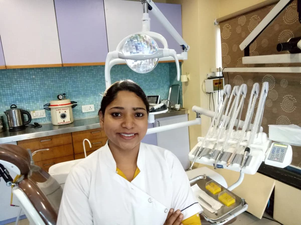 Dr. Roopali Chaturvedi - Dental Surgeon at Aura Dental Care